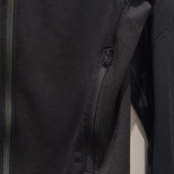 Mountain Hardwear Black Performance Jacket Size Small Men’s - Picture 9 of 9